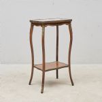 1722 3282 Piedestal/etag..